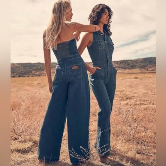 Wrangler Racer Back Denim Cat Suit - Picture 11 of 12